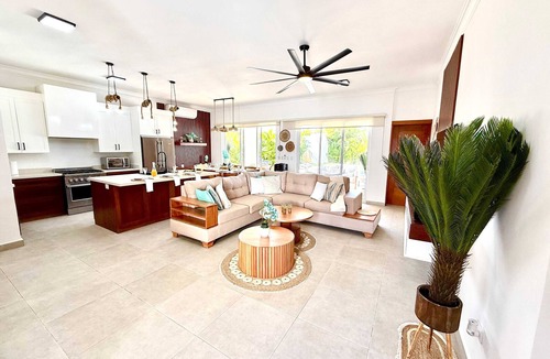 Playa Chiquita House | 3bd with rooftop ocean view in Sosua Ocean Village