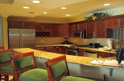 Destin Hotel | 3BDPlus/Destin Emerald Grande - Family Friendly!
