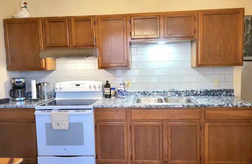 St. Joseph Apartment | 3bdr Apartment in Museum Hill - #3