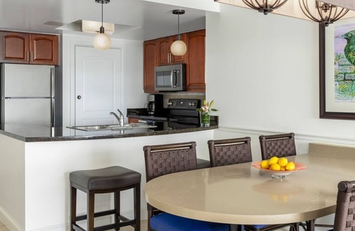 Estate Bakkero Condo | 3bdrm Oceanside Villa | Marriotts Frenchman’s Cove