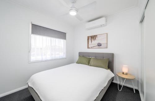 Shepparton House | 3Bed 2Bath home - Nth Central Reno metres from Hosp w Wifi