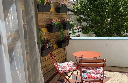 Beauvais sur Matha House | 3Bed House- Sleeps 6 - Pool, Garden, Pets, Parking