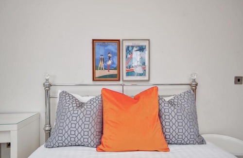 Southfields Apartment | 3bed Penthouse 10min to Wimbledon tennis court