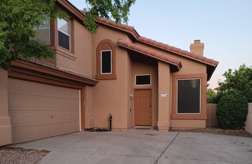 North Ranch House | 3BR 2.5 baths in this Quiet and Safe Community NW of Tucson Arizona.