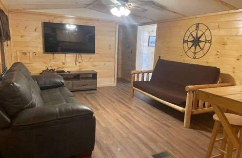 Lejunior Cabin | 3BR, 2 Bath Cabin with full kitchen, living room, and hot tub.