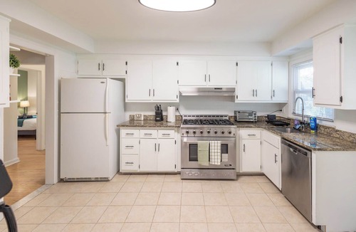 West Orange Apartment | 3BR/2BA, 2 Offices, King Bed, Pets OK, Parking, Laundry In-unit, Fios