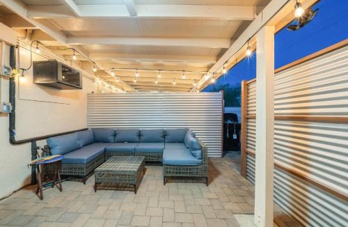 Arroyo Chico House | 3BR 2BA Comfy Home with Jacuzzi