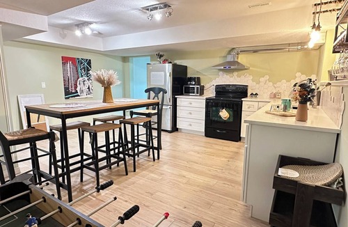 Southwest Calgary House | 3BR 2BA Walkout basement Fully backs onto provincial Park pooltable&foosball.