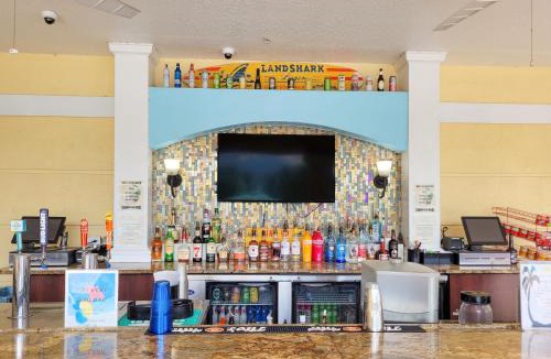 Florida Central Atlantic Coast House | 3Br 2Bath Condo Balcony 5min Conv Center 1388ft
