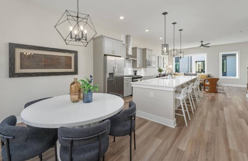 Chattanooga Villa | 3BR, 3BA Southside Chatt Townhouse!