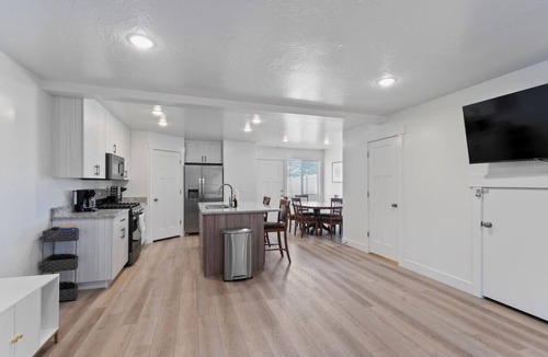 Cedar City Villa | 3BR Basecamp~Trails~Propane Grill & Pet Friendly