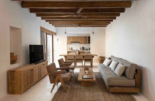 Tulum House | 3BR Home in Gated Community | Rooftop Plunge Pool, Grill & Shared Poo