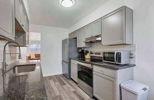 Gahanna House | 3BR Home Near Columbus | Garage + Shared Yard