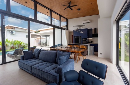 Plai Laem Villa | 3BR Pool Villa withBBQ Near Beaches V279
