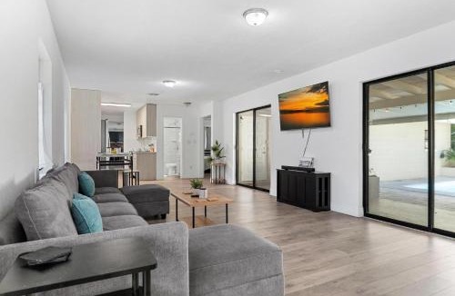 Cypress Gardens House | 3BR Private Pool LEGOLAND, Disney & Universal