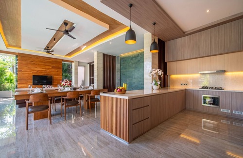 Taman Griya Villa | 3BR Private Pool Villa in Jimbaran | 10 Min to Beach & Airport | Family Friendly