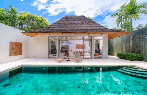 Thep Kasattri Villa | 3BR Private Pool Villa Tropical Phuket Escape