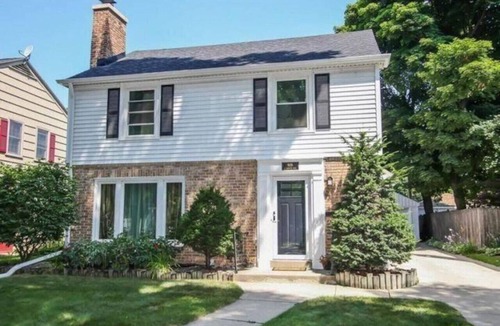 Whitefish Bay House | 3BR Whitefish Bay Wonder!