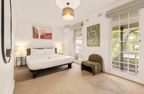 Woollahra Apartment | 3BR Woollahra Family Stay with Parking