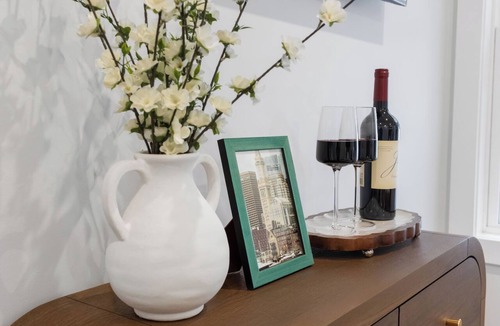 East Somerville Apartment | 3BR2Bth MIT/Harvard/TD Garden/BOS/3 Parking Spaces