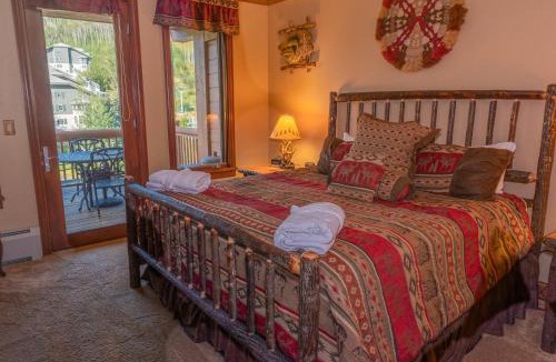 Beaver Creek Apartment | 3BRLoft - Ski in out Access and Panoramic Views!