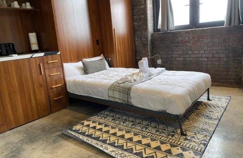North Oakland Apartment | 3E-Cozy! Micro apartment minutes from Shadyside, sleeps 1