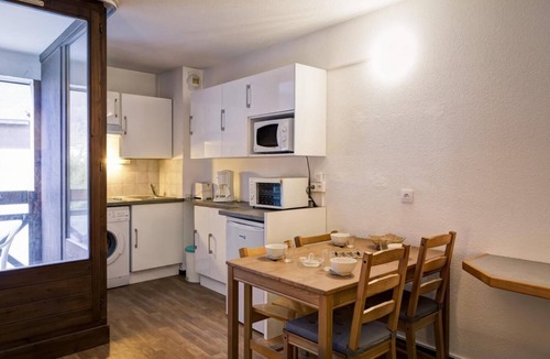 Brides-les-Bains Apartment | 3rd floor, balcony, tv, ski locker, 28m², Brides Les Bains