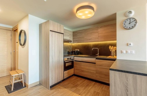 Arc-1600 Apartment | 3rd floor, view valley, fitness, swimming pool, sauna, hammam, balcony, ski locker, 95m², Les Arcs