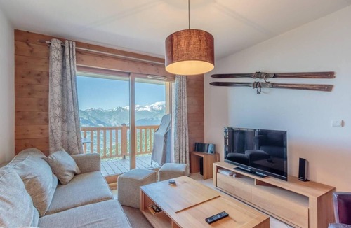 Arc-1800 Apartment | 3rd floor, view valley, swimming pool, balcony, tv, ski locker, 70m², Les Arcs