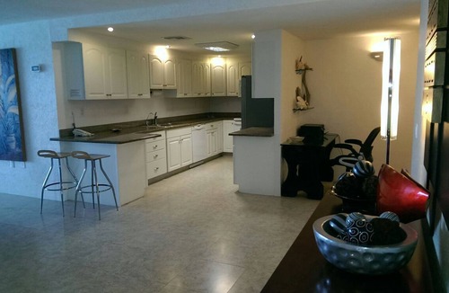 San Miguel Condo | 4/4.5 Condo Oceanfront Cozumel Downtown AC WiFi Security