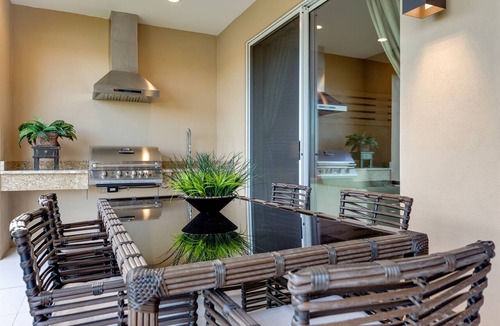 Florida Central Atlantic Coast House | 4 B/R Villa, Free Parking & Free Wi-Fi, Near Disney Family Friendly