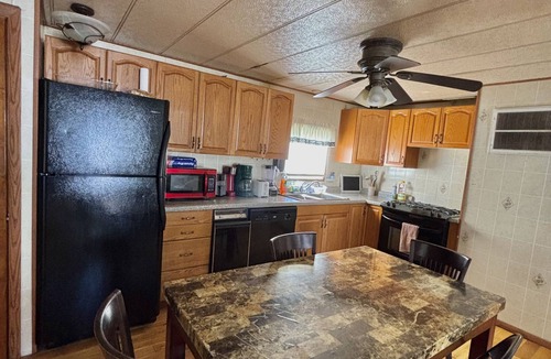 West Newton House | 4 bd 10 min to Downtown W D