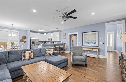 Windy Hill House | 4 Bdrm Vacation Home w/Pool in North Myrtle Beach