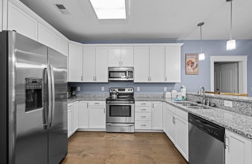 Windy Hill House | 4 Bdrm Vacation Home w/Pool in North Myrtle Beach