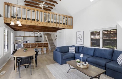 Stover House | 4 Bed 3 Bath Lakefront Home with Private Dock