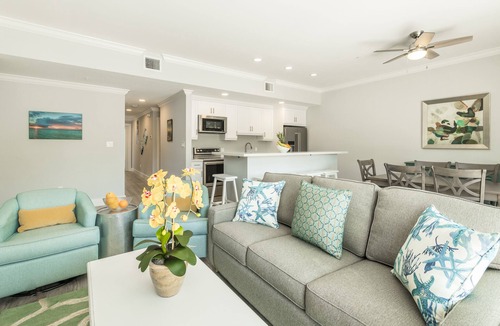 Meadows Condo | 4-Bed 4.5 Bath Condo @ Bayfront Suites - CLEANING FEE INCLUDED Non-Waterfront