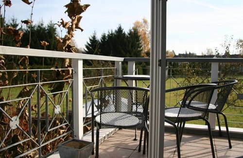 Pronsfeld Apartment | 4-bed apartment (Im Dorfblick) - Landhaus Im Mühlengrund, vacation apartments