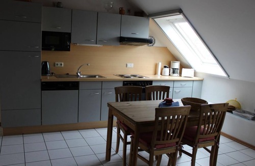 Halsdorf House | 4-bed apartment upstairs - Apartments farm Heck