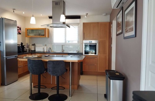 Pradines House | 4-bed house with garden near Cahors, smart TV & Wii, peaceful and comfortable