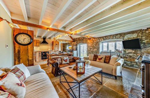 Llanddeusant House | 4 Bed in Amlwch oc-90258