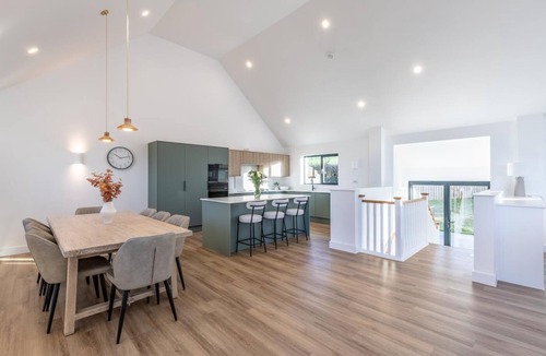 Instow Cottage | 4 Bed in Instow (oc-e30026)