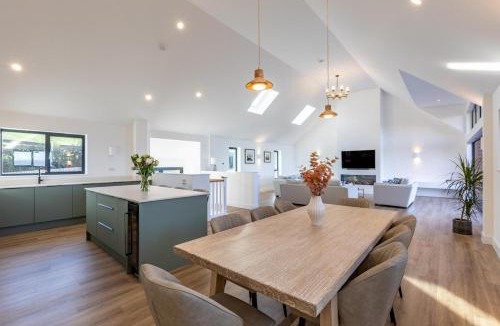 Instow House | 4 Bed in Instow oc-e30026