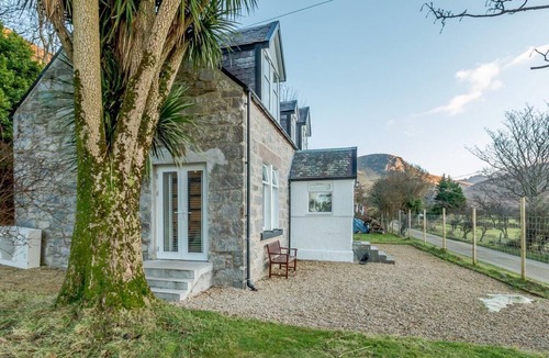Lochranza Cottage | 4 Bed in Isle Of Arran (oc-77791)