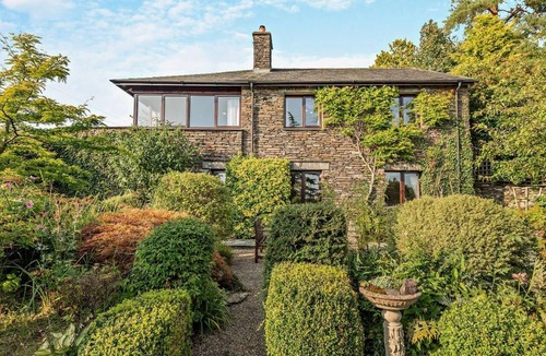 Crosthwaite Cottage | 4 Bed in Kendal (oc-95607)