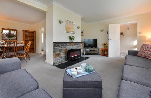 Llanbedrog House | 4 Bed in Llanbedrog oc-sunnyd