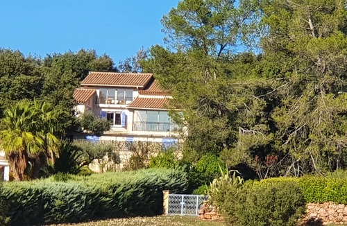 Les Arcs-sur-Argens House | 4 Bed Villa - Sleeps 8 - Pets - Pool - Parking