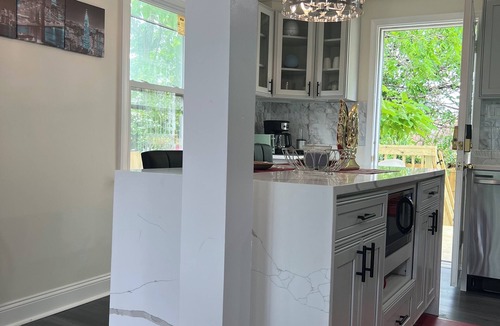 Capitol Heights House | 4-bedrm home, Fairmount Heights, WiFi, Fenced back yard 5 min to DC Capitol Hill