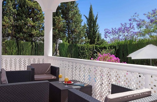 Urbanizacion Hacienda las Chapas House | 4 bedroom accommodation in Las Chapas
