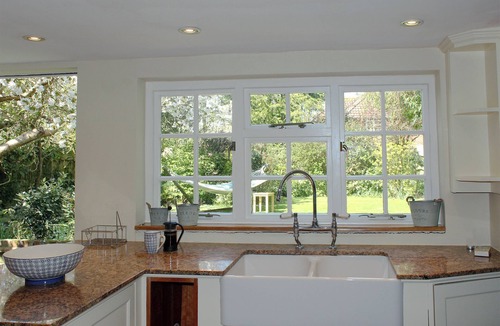 New Forest District Cottage | 4 bedroom accommodation in Lymington