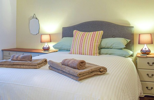 Redbrook Cottage | 4 bedroom accommodation in St Weonards, Ross-on-Wye